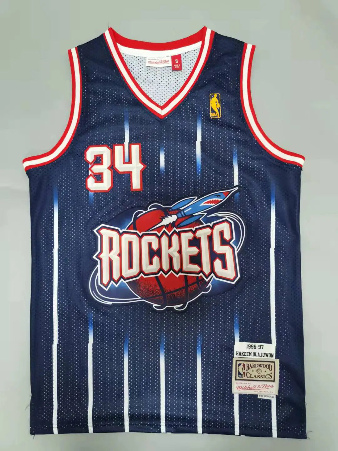 Retro NBA Fan Jerseys: Lakers, Warriors, Rockets
