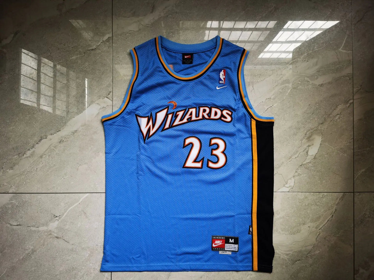 Retro NBA Fan Jerseys: Lakers, Warriors, Rockets